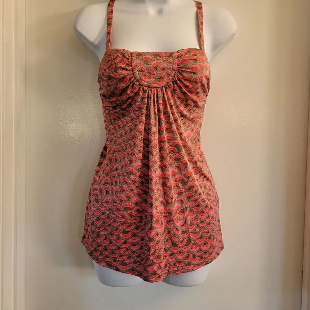 Trina Turk tank top 100% silk Size L